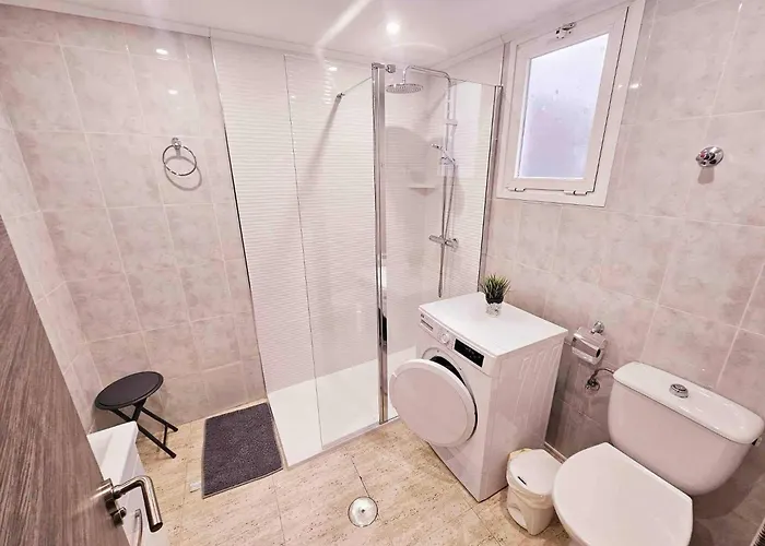 Midas One Apartment
